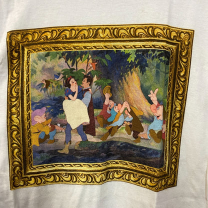 Snow White and the Seven Dwarfs painting Tshirt size Medium
