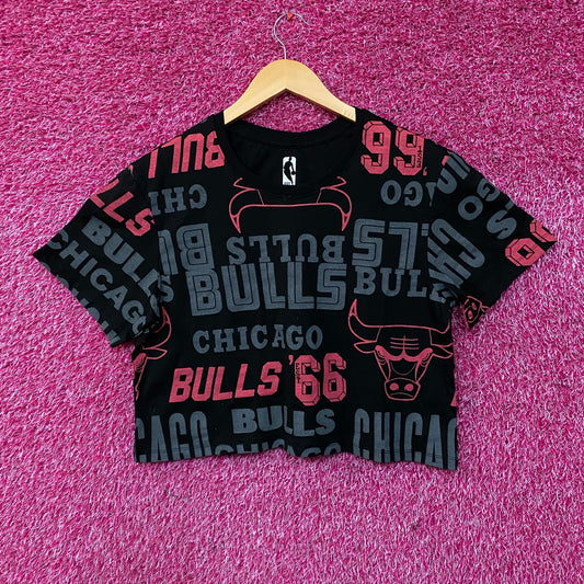 Chicago Bulls NBA All-Over Print Crop T-Shirt Medium