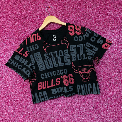 Chicago Bulls NBA All-Over Print Crop T-Shirt Medium