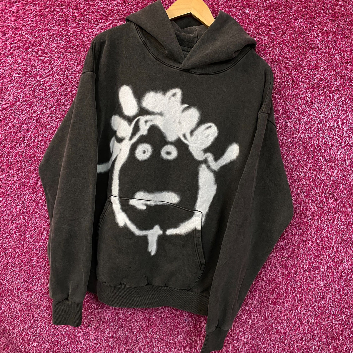 Rihanna R20 "Rhenna" Graphic Pullover Hoodie Large