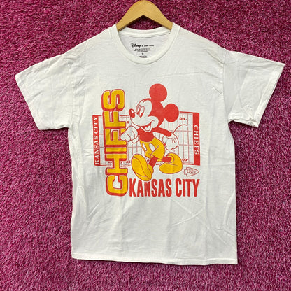 Disney x Junk Food NFL Kansas City Chiefs Mickey Mouse Field T-Shirt Small
