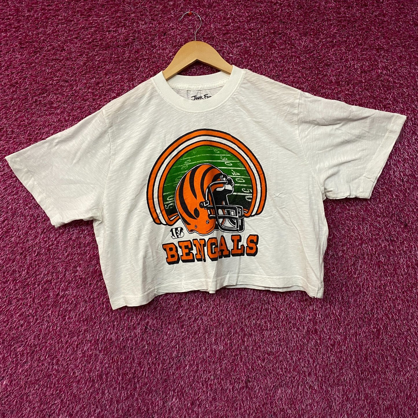 Junk Food Clothing NFL Cincinnati Bengals Game Time Women's Mock Neck Crop Tee XL