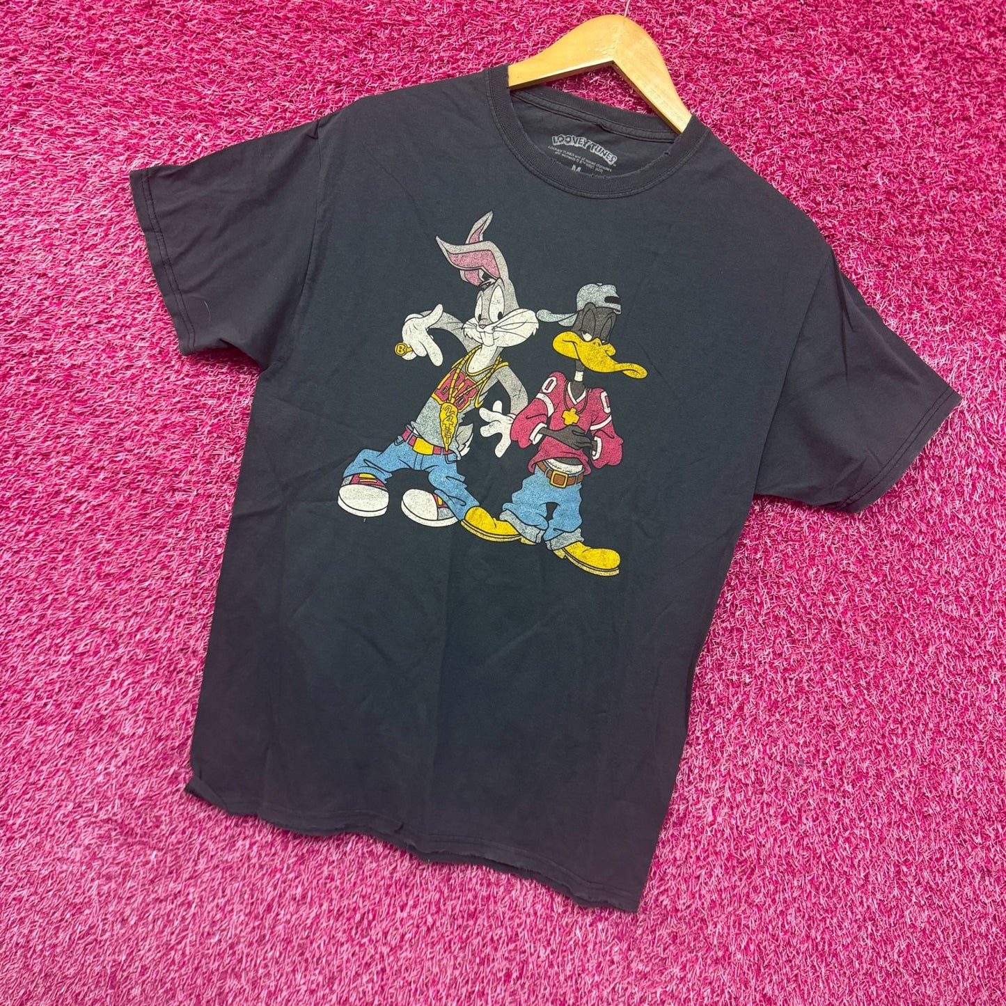 Looney Tunes Bugs Bunny Daffy Duck Criss Cross Parody Tee M