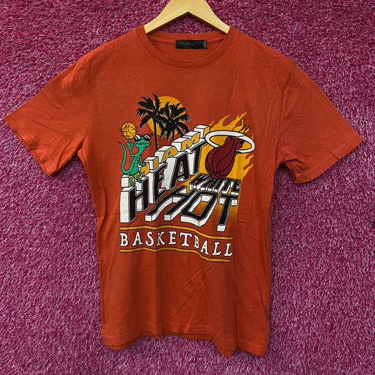 Miami Heat White Hot Basketball Graphic T-Shirt Small
