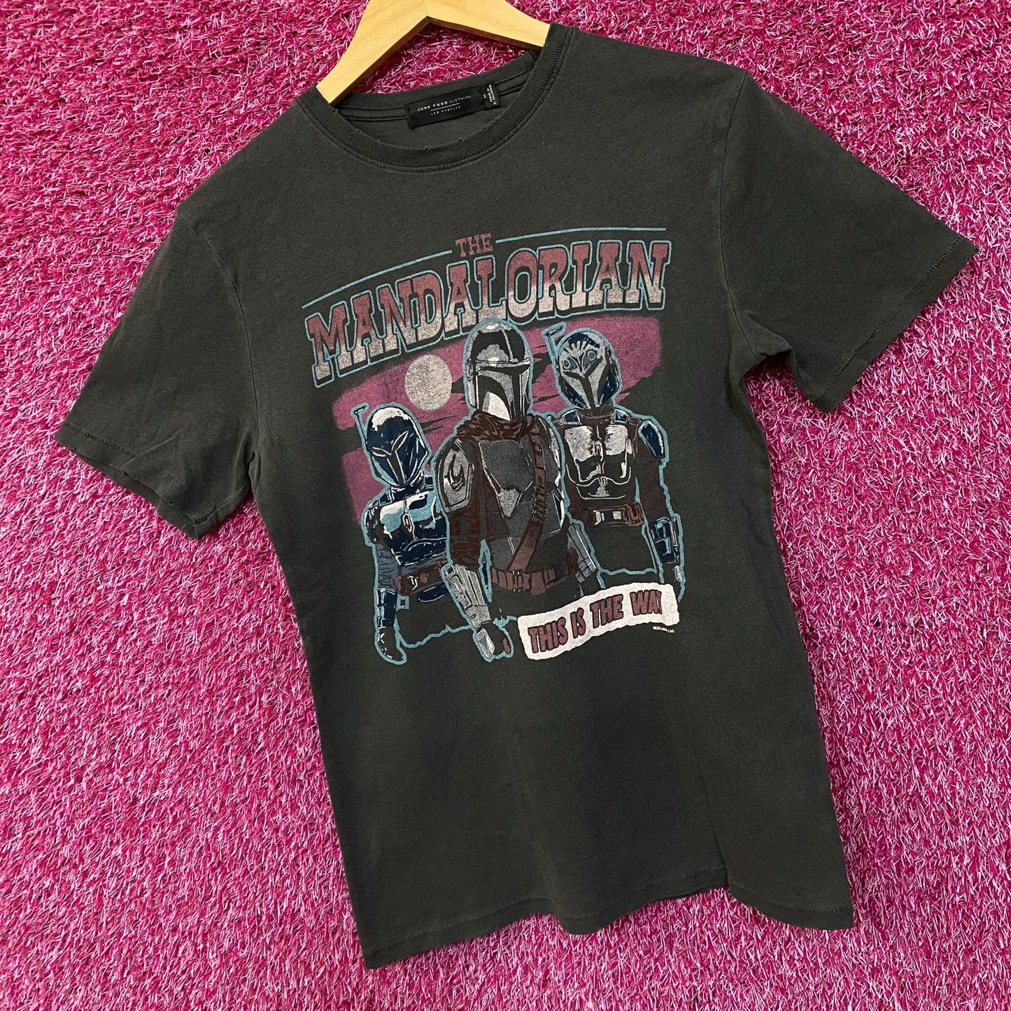 Junk Food Clothing Star Wars Mandalorian Vintage Style Graphic Tee XS
