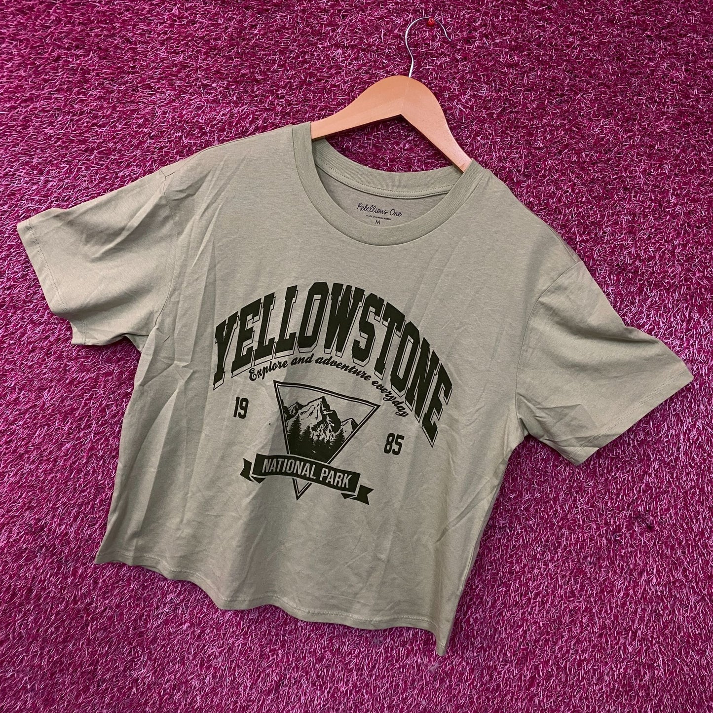 Rebellious One Yellowstone National Park Cropped Graphic Tee Medium