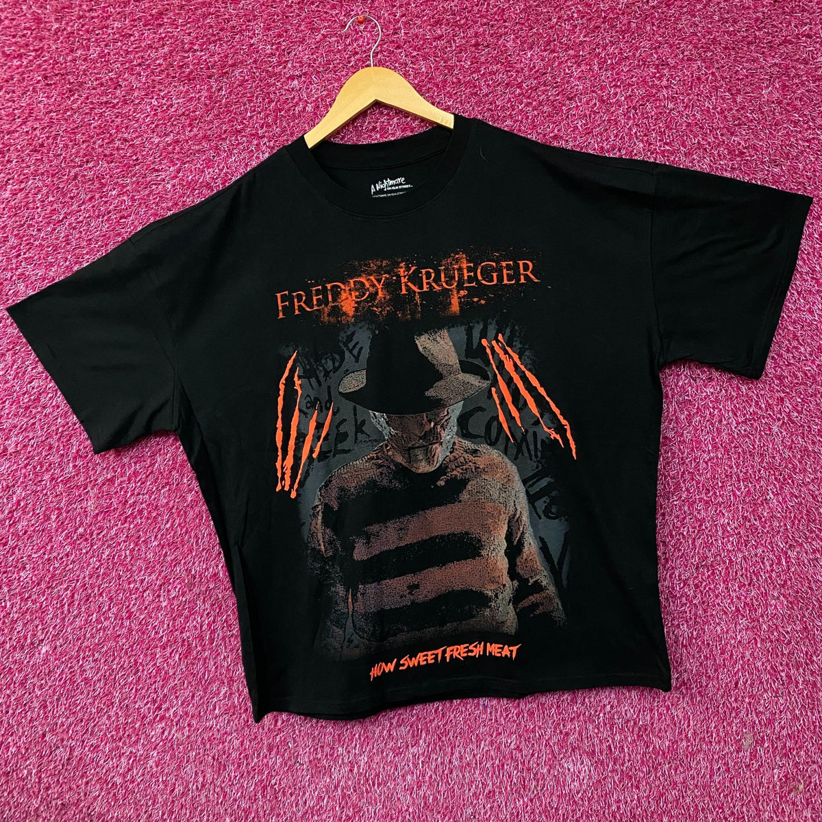 A Nightmare on Elm Street Freddie Krueger Graphic Tee XL