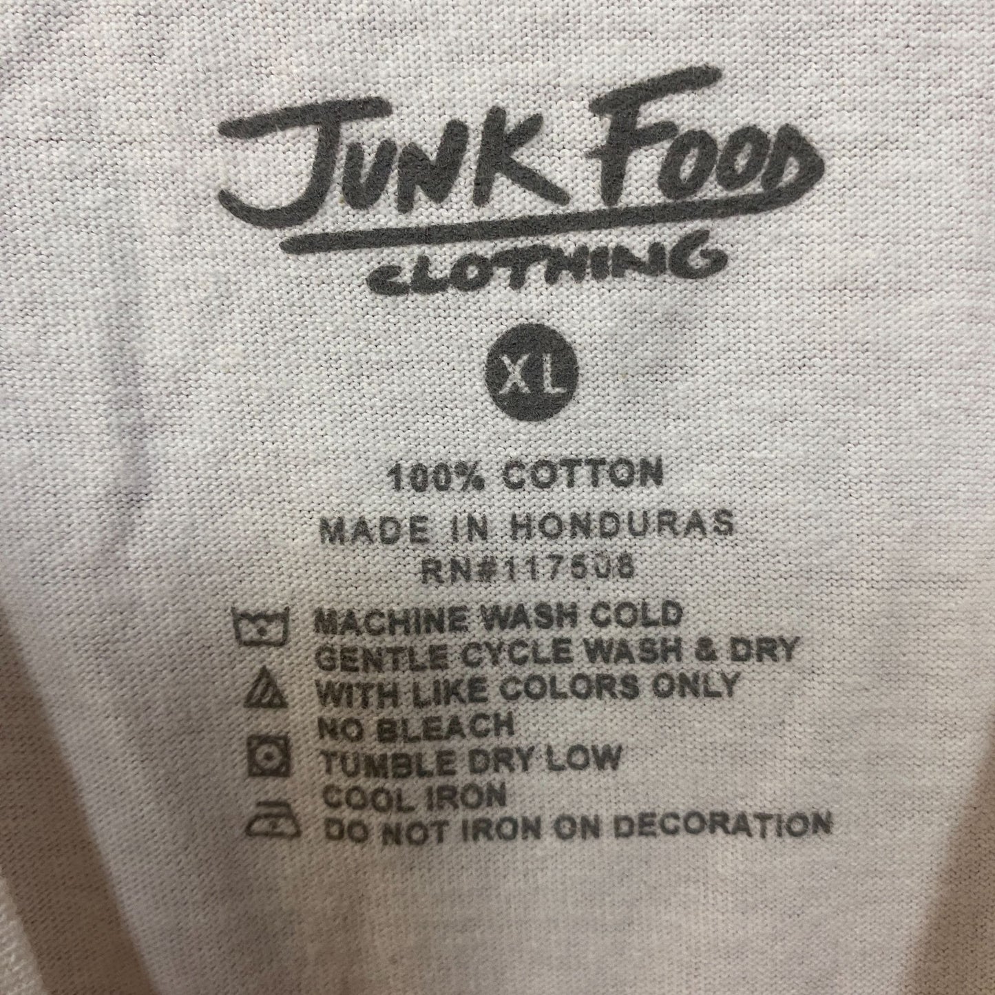 Junk Food Clothing Cheers and Beers Cropped Graphic T-Shirt XL