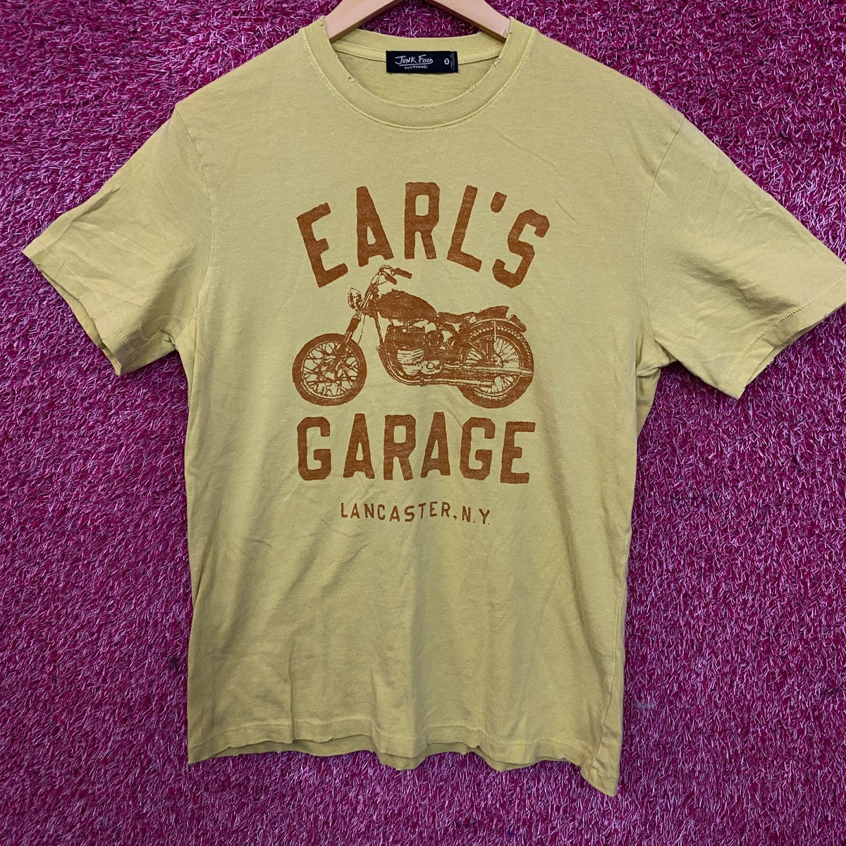 Junk Food Clothing Earls Garage Distressed Yellow Tee size Medium
