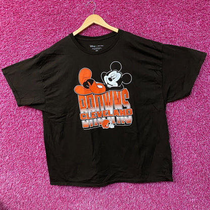 Junk Food x NFL Disney Mickey Mouse Kick Back Browns Cleveland Brown Shirt 2XL