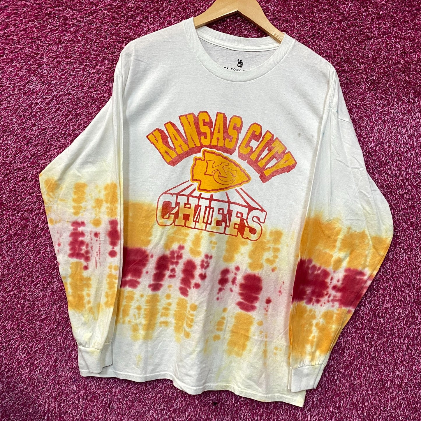 Junk Food Clothing NFL Kansas City Chiefs Game Time Long Sleeve Tie Dye T-Shirt Large