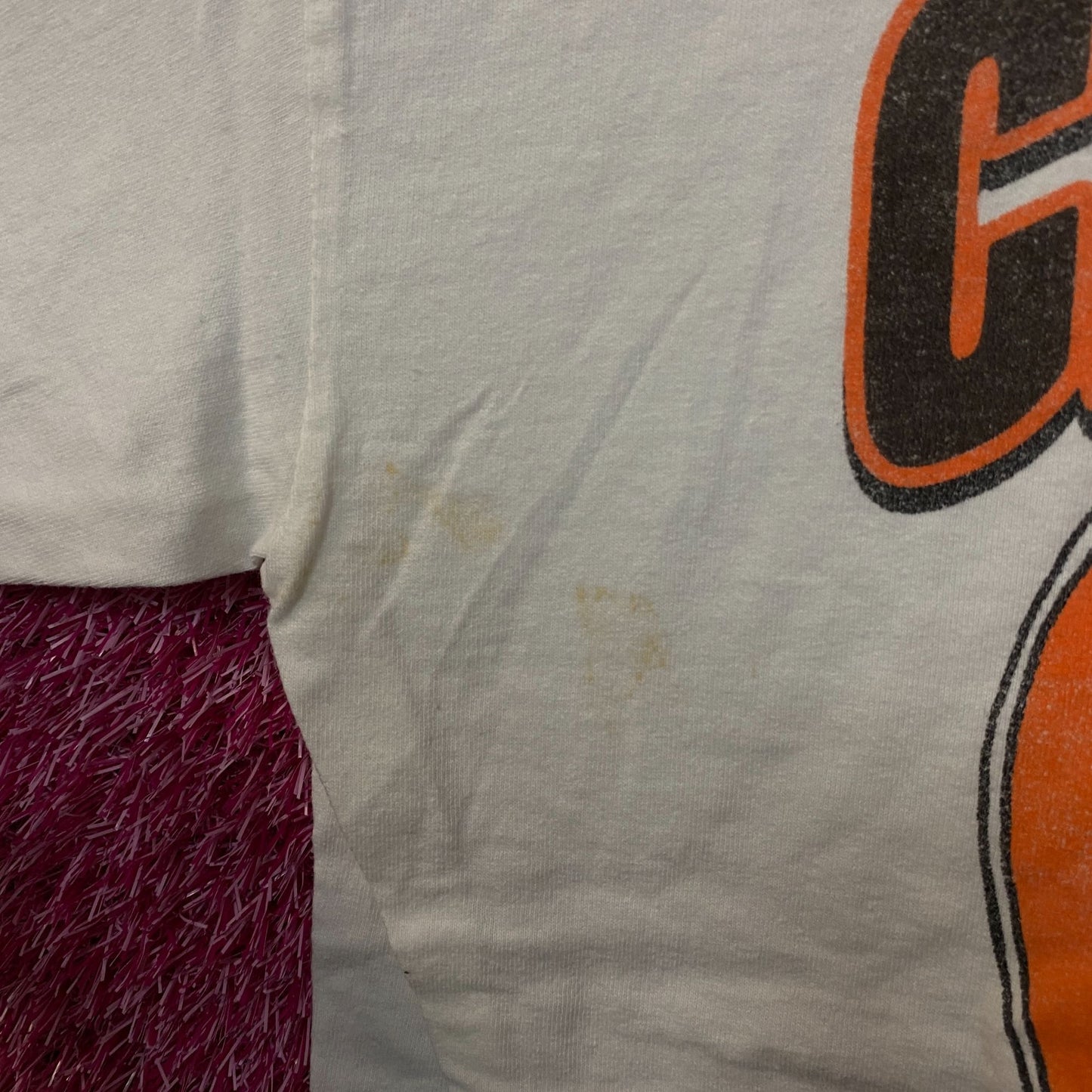 Junk Food Clothing NFL Cleveland Browns Throwback Helmet T-Shirt Medium