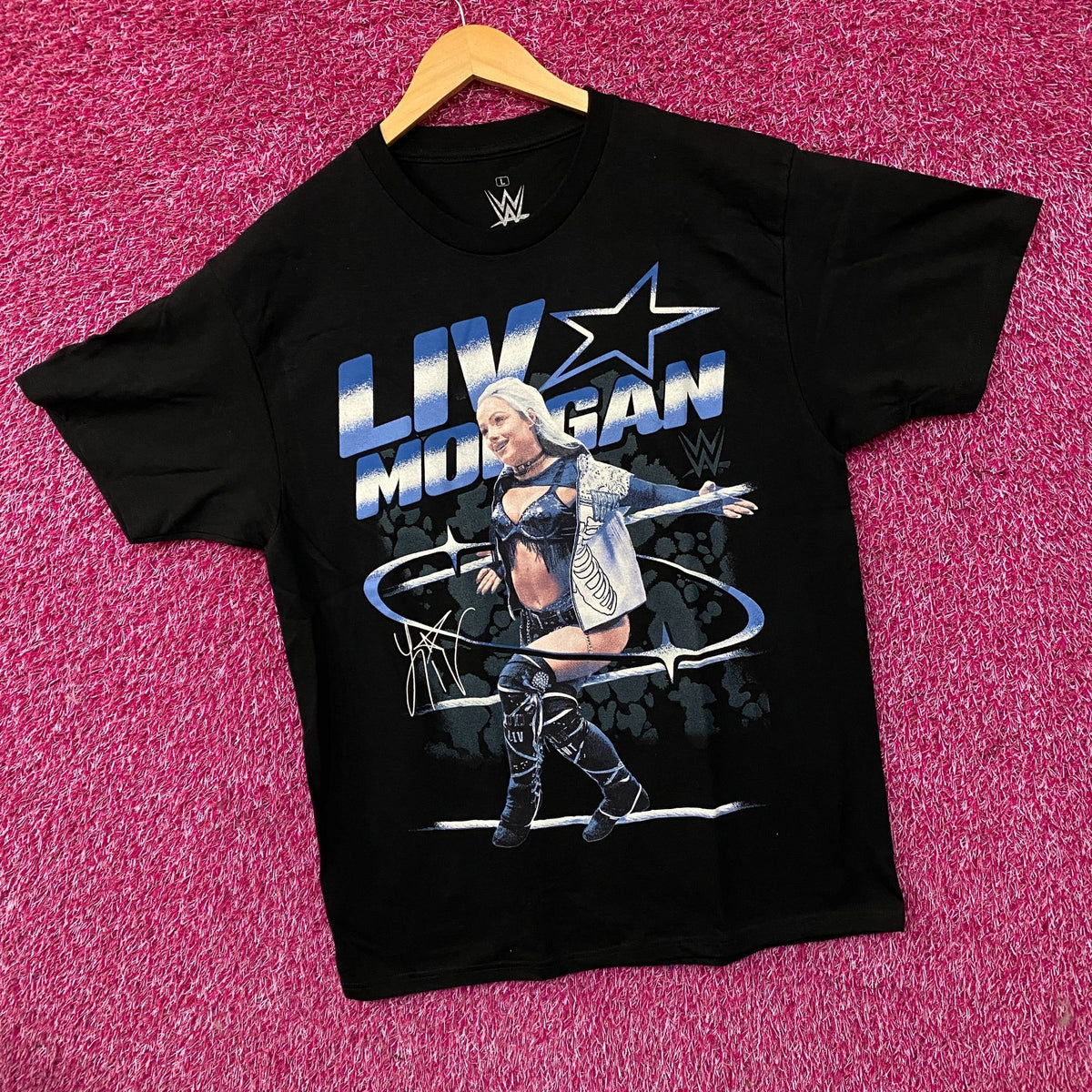 WWE Liv Morgan Star Ring Graphic T-Shirt Large