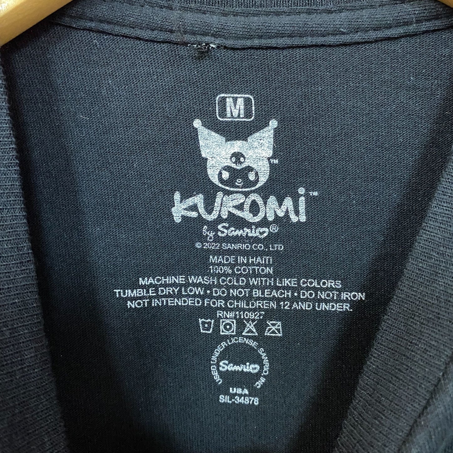 Sanrio Kuromi Pink Skull Motif Cute Graphic Design Winking Kuromi T-Shirt Medium