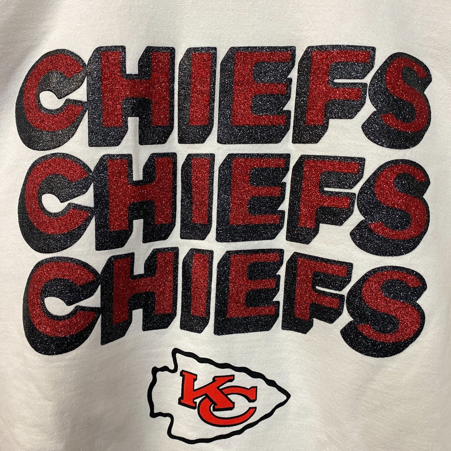 Junk Food Clothing Kansas City Chiefs Repeat Bling Glitter Crewneck Sweatshirt Large