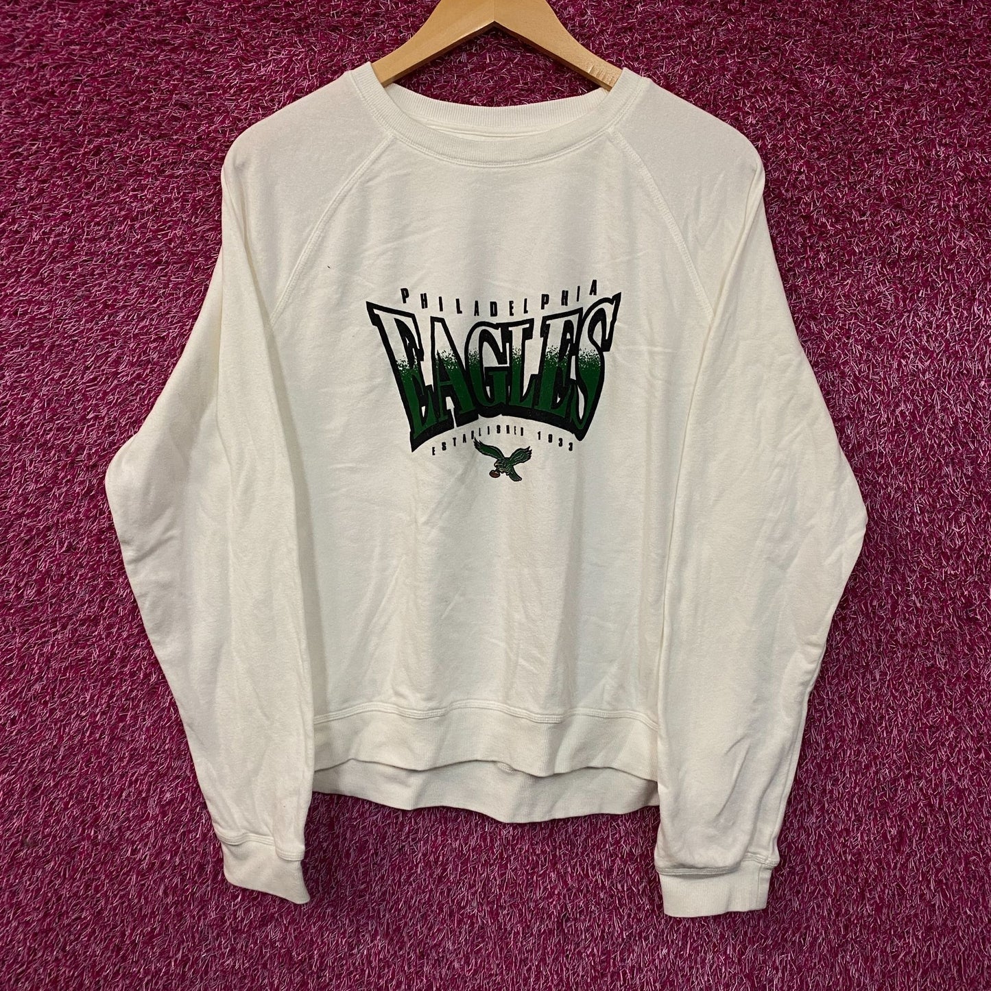 Junk Food Clothing Philadelphia Eagles Logo Crop Crewneck Sweatshirt Large