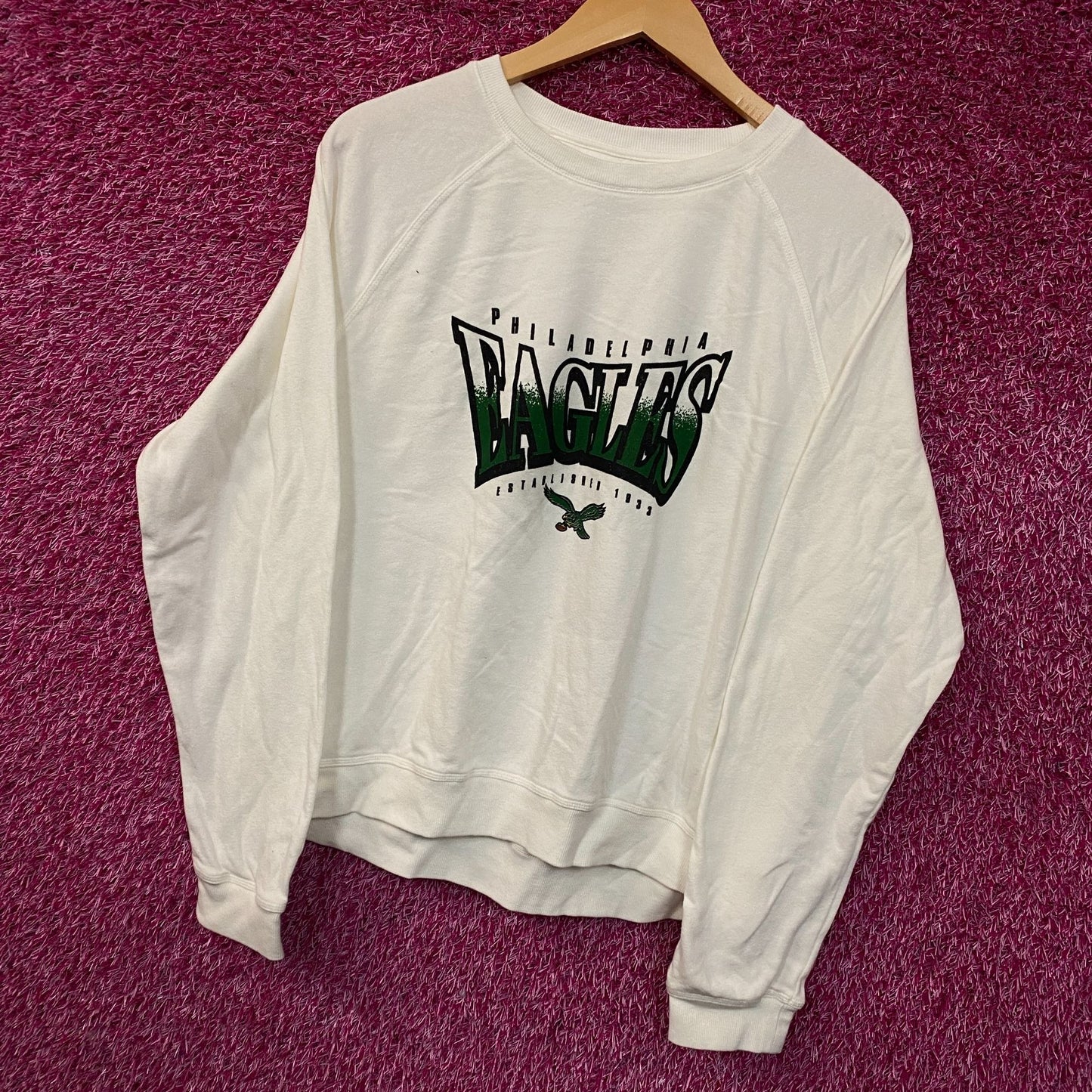 Junk Food Clothing Philadelphia Eagles Logo Crop Crewneck Sweatshirt Large