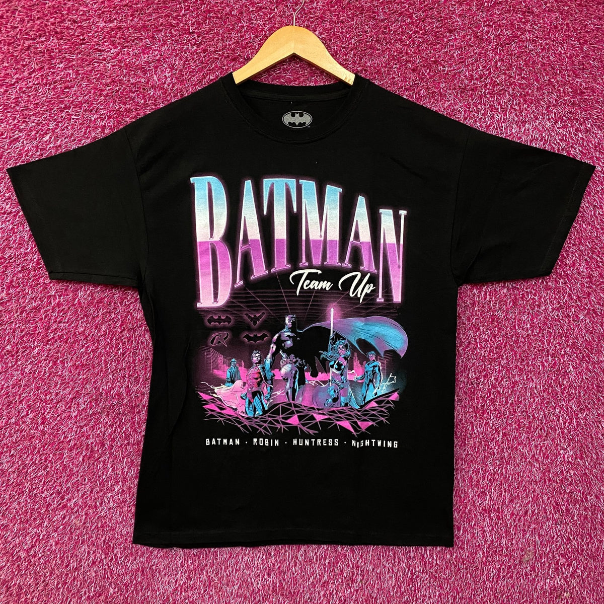 DC Comics Batman Group Team Up Graphic  T-Shirt Large