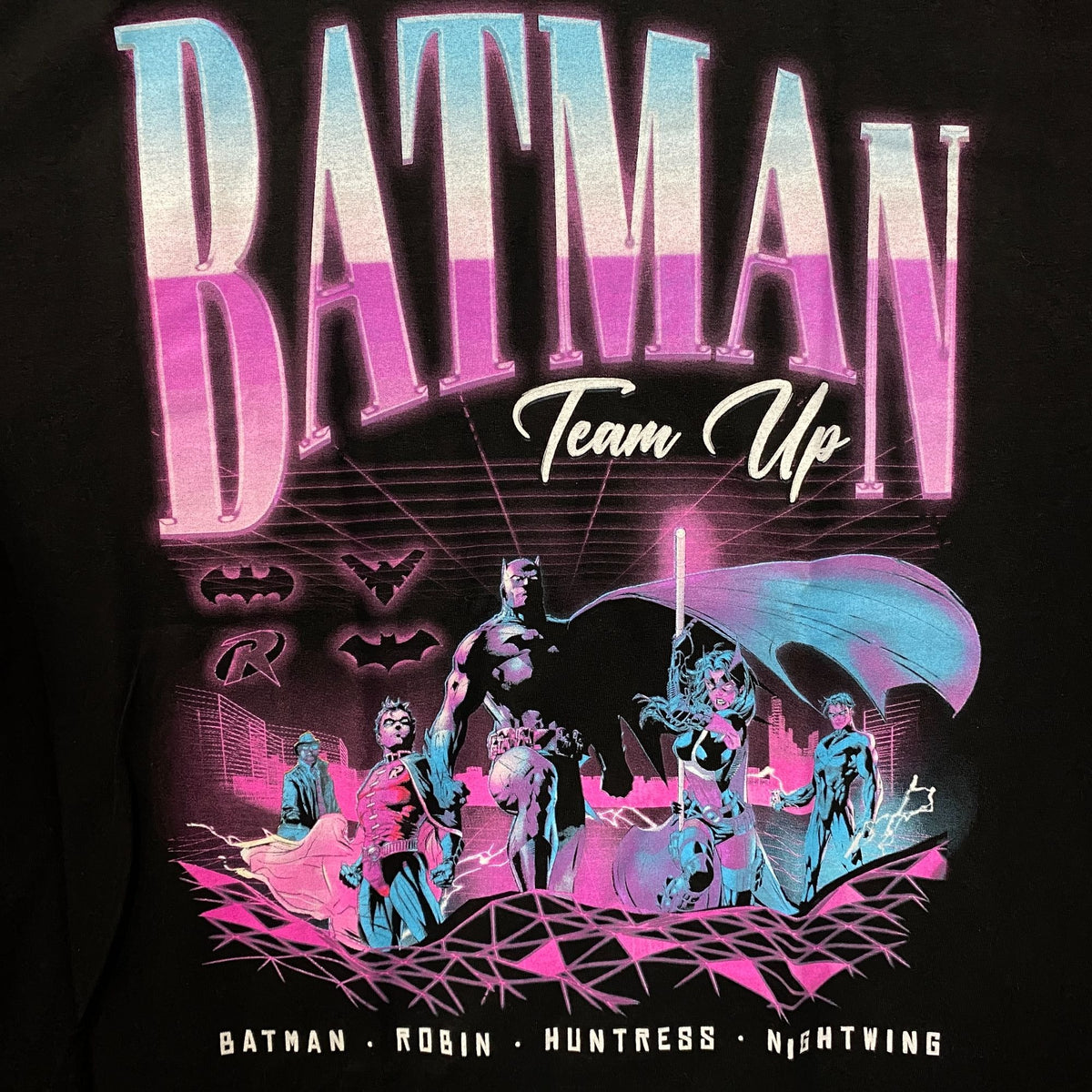 DC Comics Batman Group Team Up Graphic  T-Shirt Large