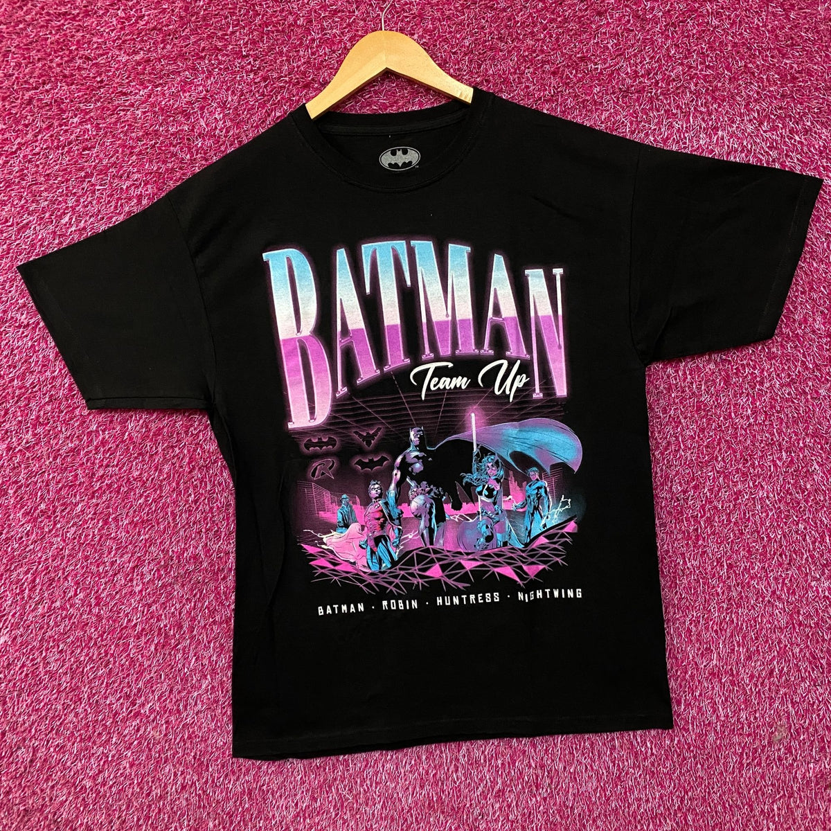 DC Comics Batman Group Team Up Graphic  T-Shirt Large