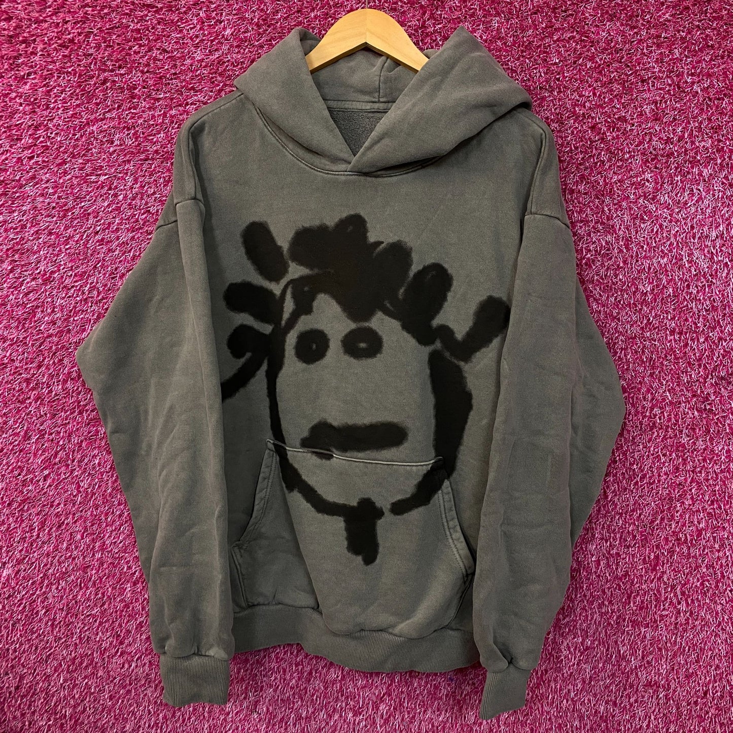 Rihanna Reign R20 "Rhenna" Graphic Pullover Hoodie Large