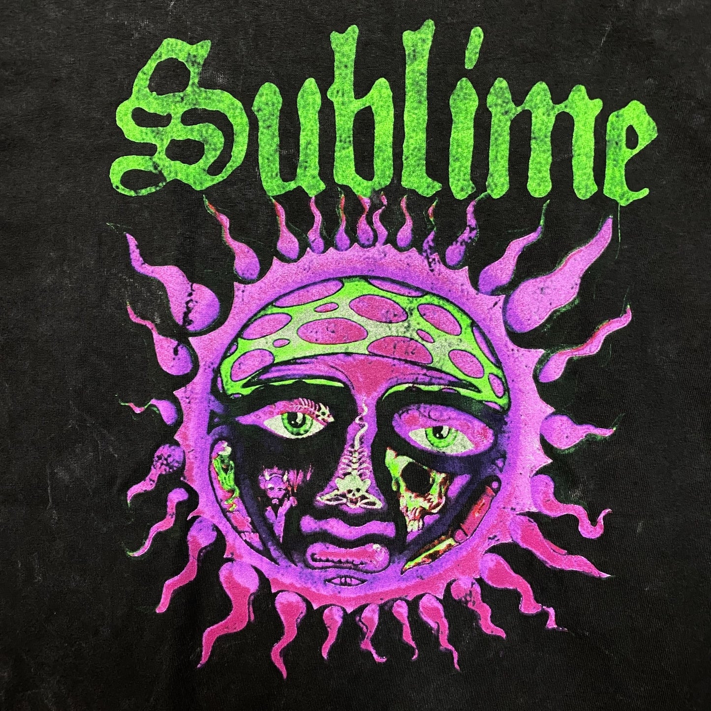 Sublime Glow In The Dark 40 Oz To Freedom Rock tshirt size Medium
