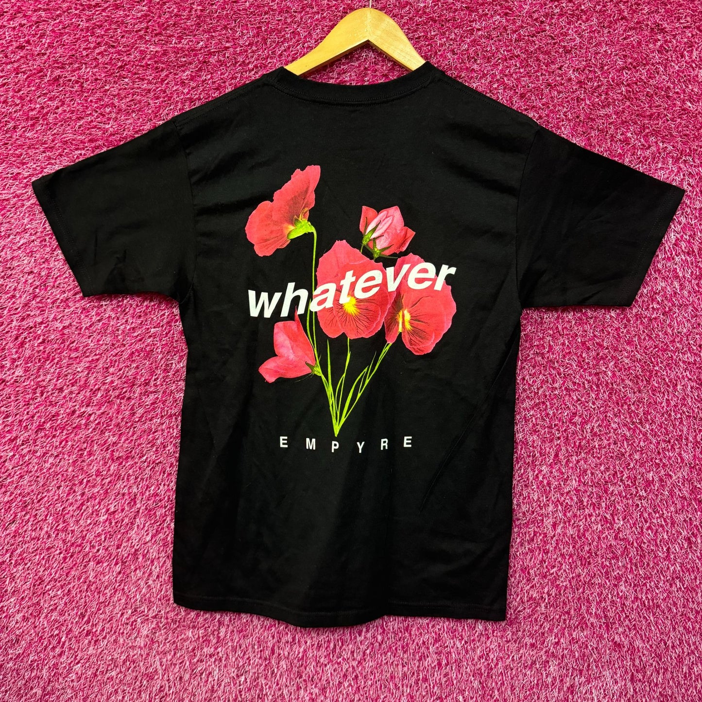 Empyre Poppy flower Whatever Tshirt size Medium