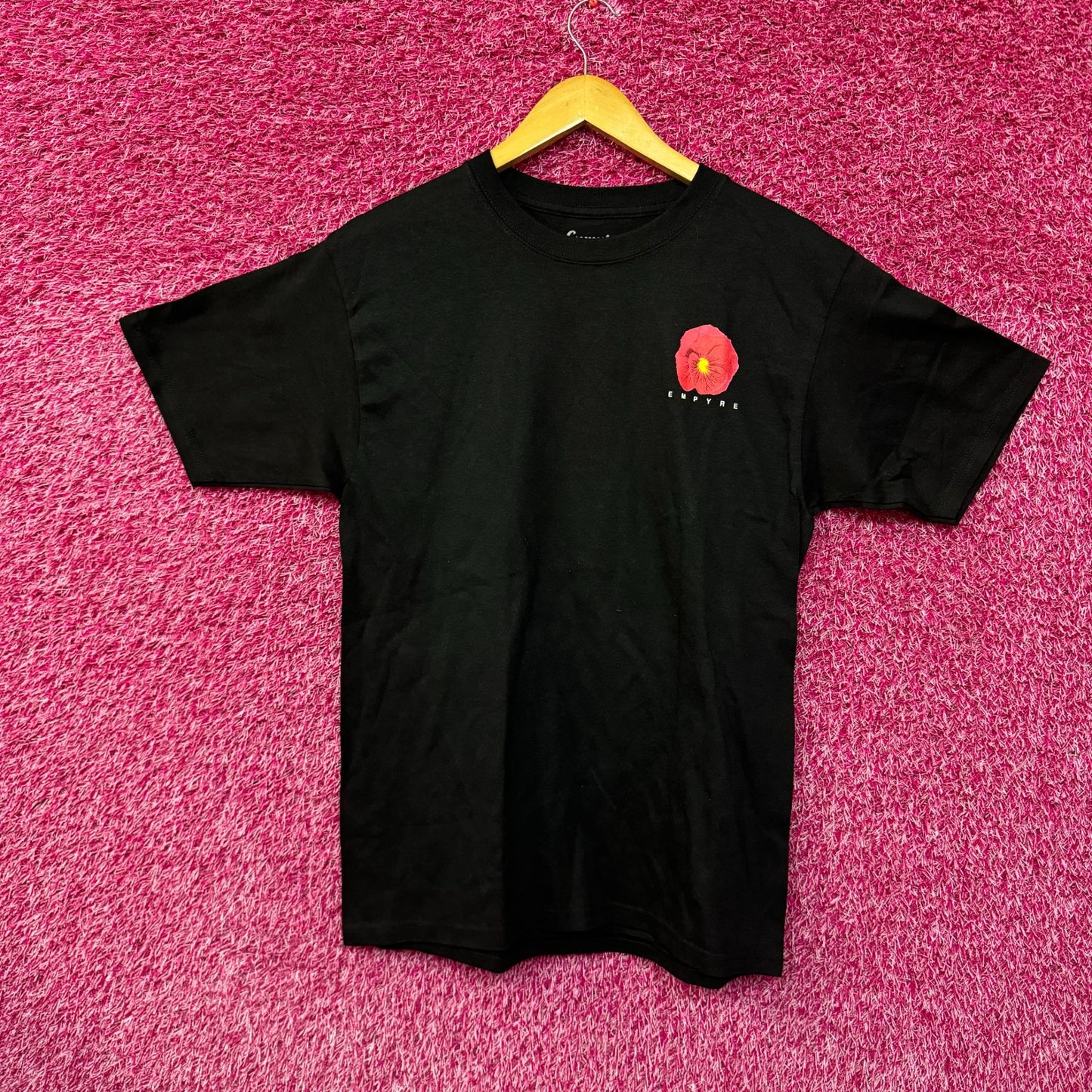 Empyre Poppy flower Whatever Tshirt size Medium
