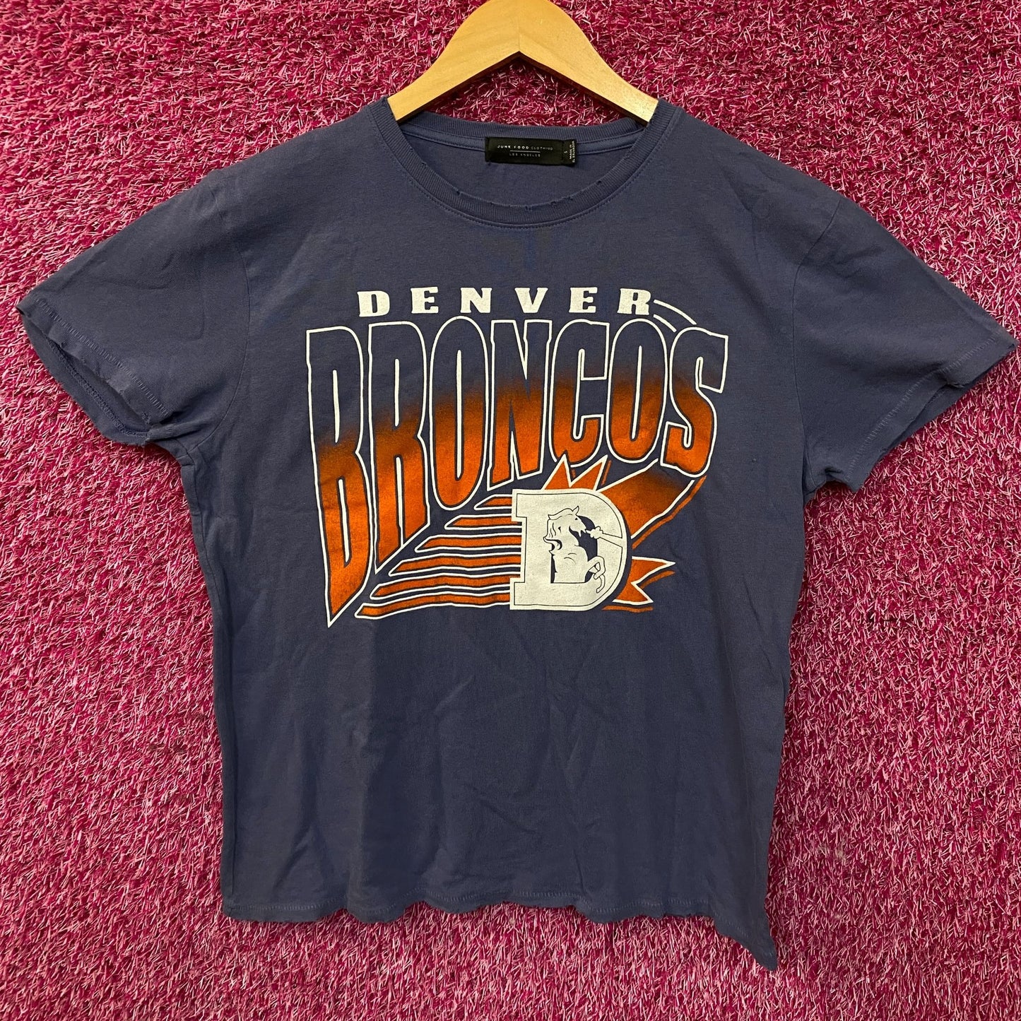 Junk Food Clothing NFL Denver Broncos Chrome Retro Style T-Shirt Small