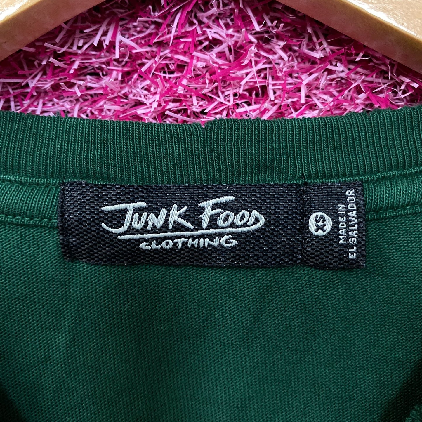 Junk Food Clothing NFL Green Bay Packers Brick Vintage Style Women's T-Shirt XS