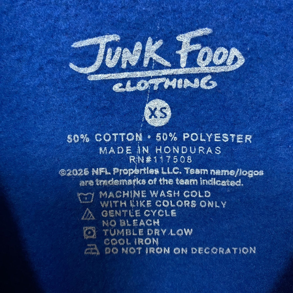 Junk Food Clothing New York Giants Helmet Logo Flea Market Crew Sweatshirt XS