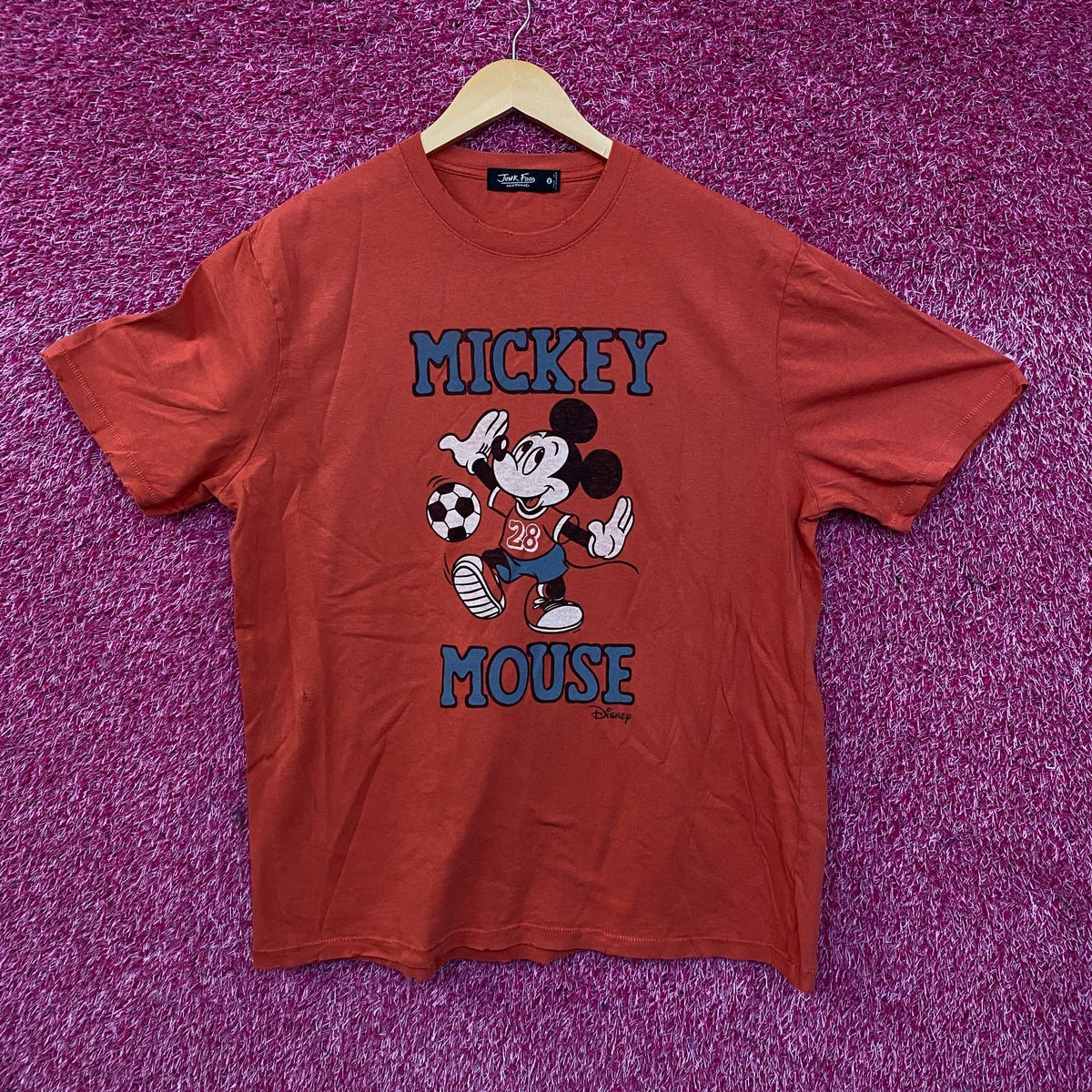 Mickey Mouse Soccer King Tshirt size XL