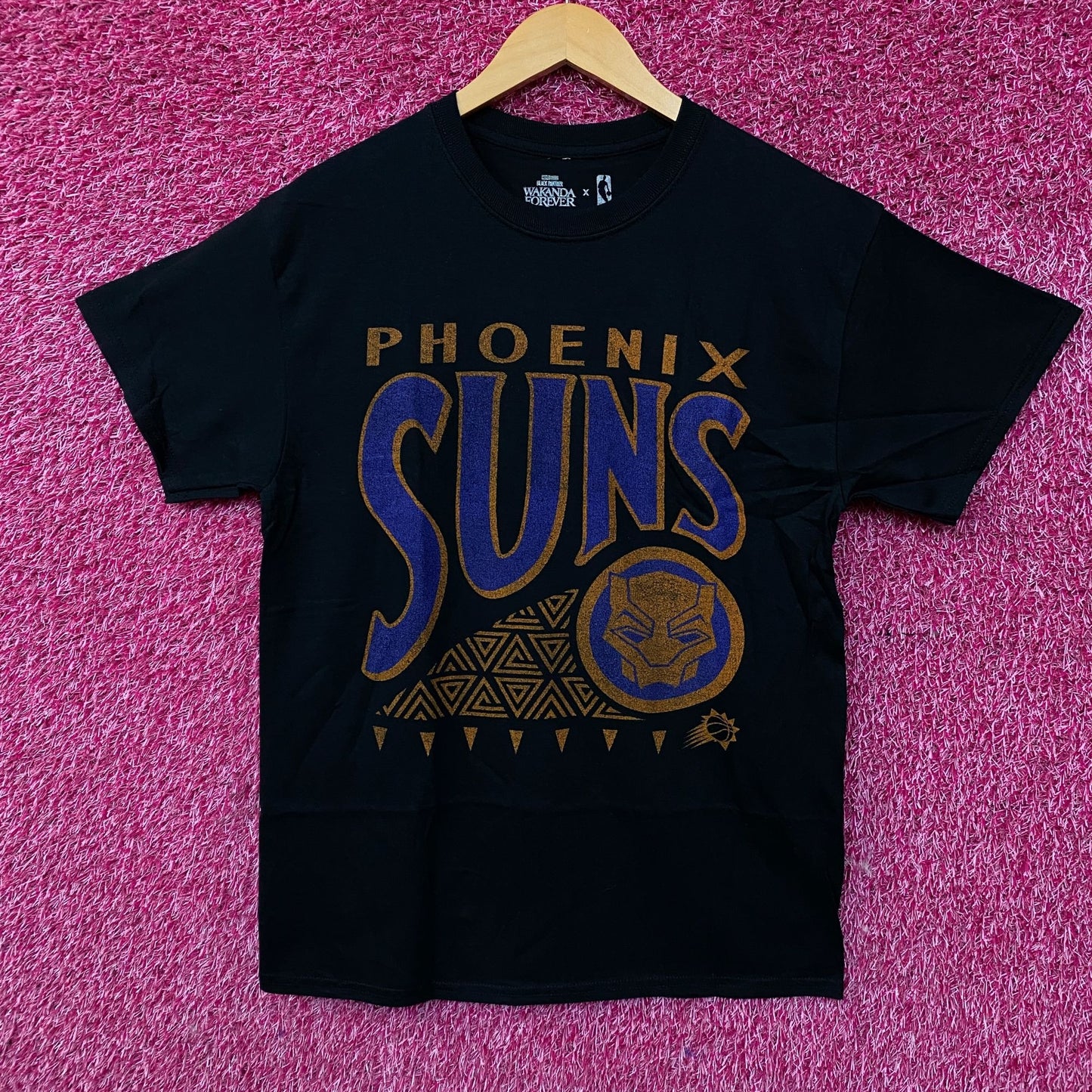 Junk Food Phoenix Suns NBA x Marvel Black Panther Wakanda Forever T-Shirt Medium