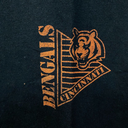 Junk Food Clothing Cincinnati Bengals Drive Graphic T-Shirt Medium