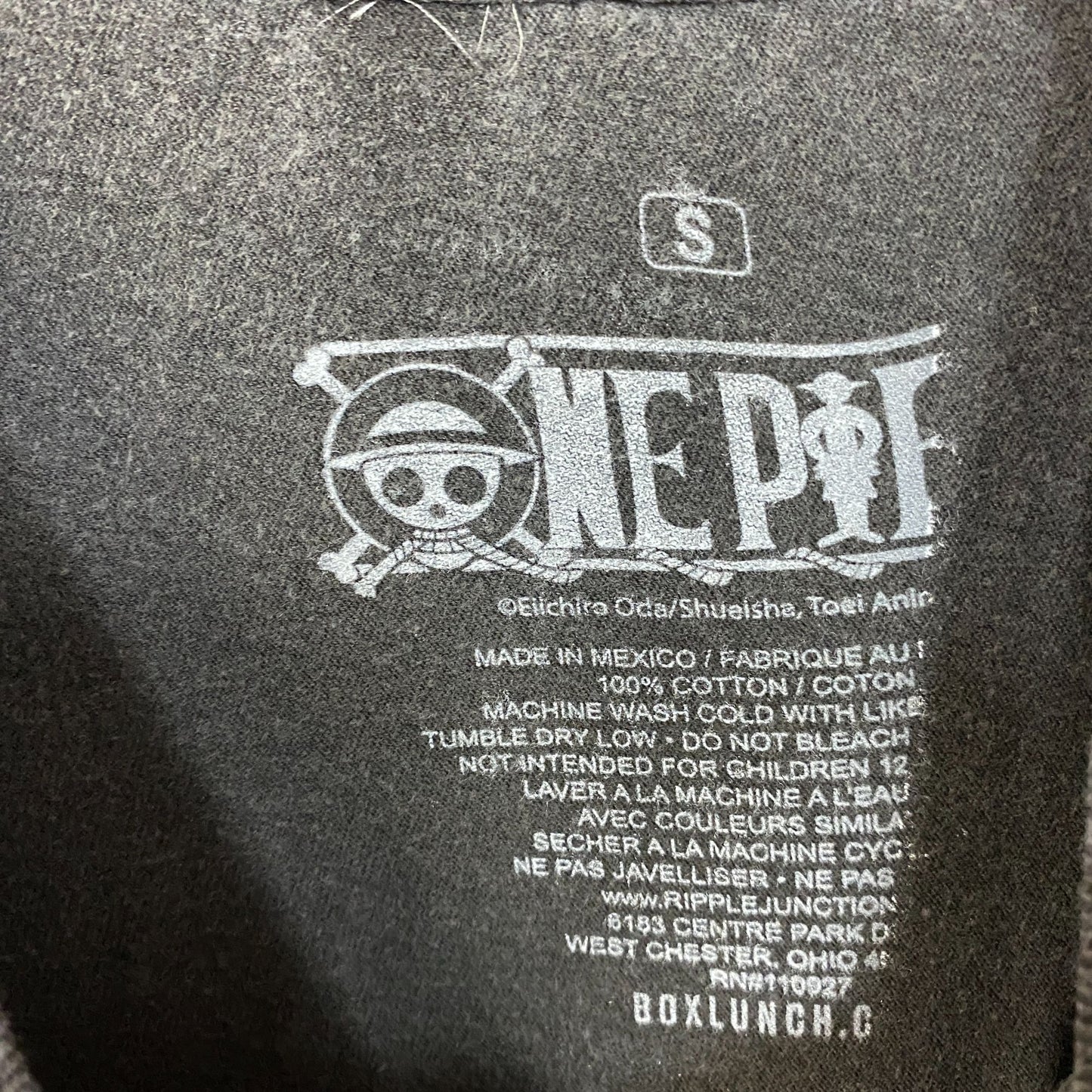 One Piece Straw Hat Crew Jolly Roger Logo Anime T-Shirt Small