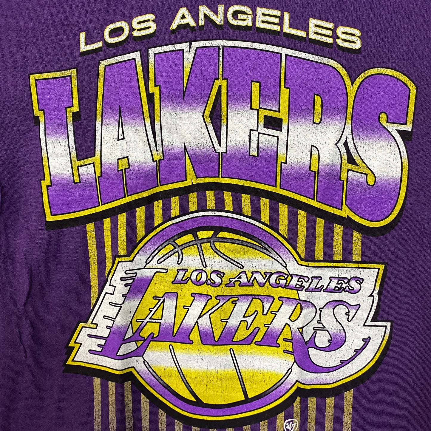Los Angeles Lakers Graphic Design T-Shirt Small