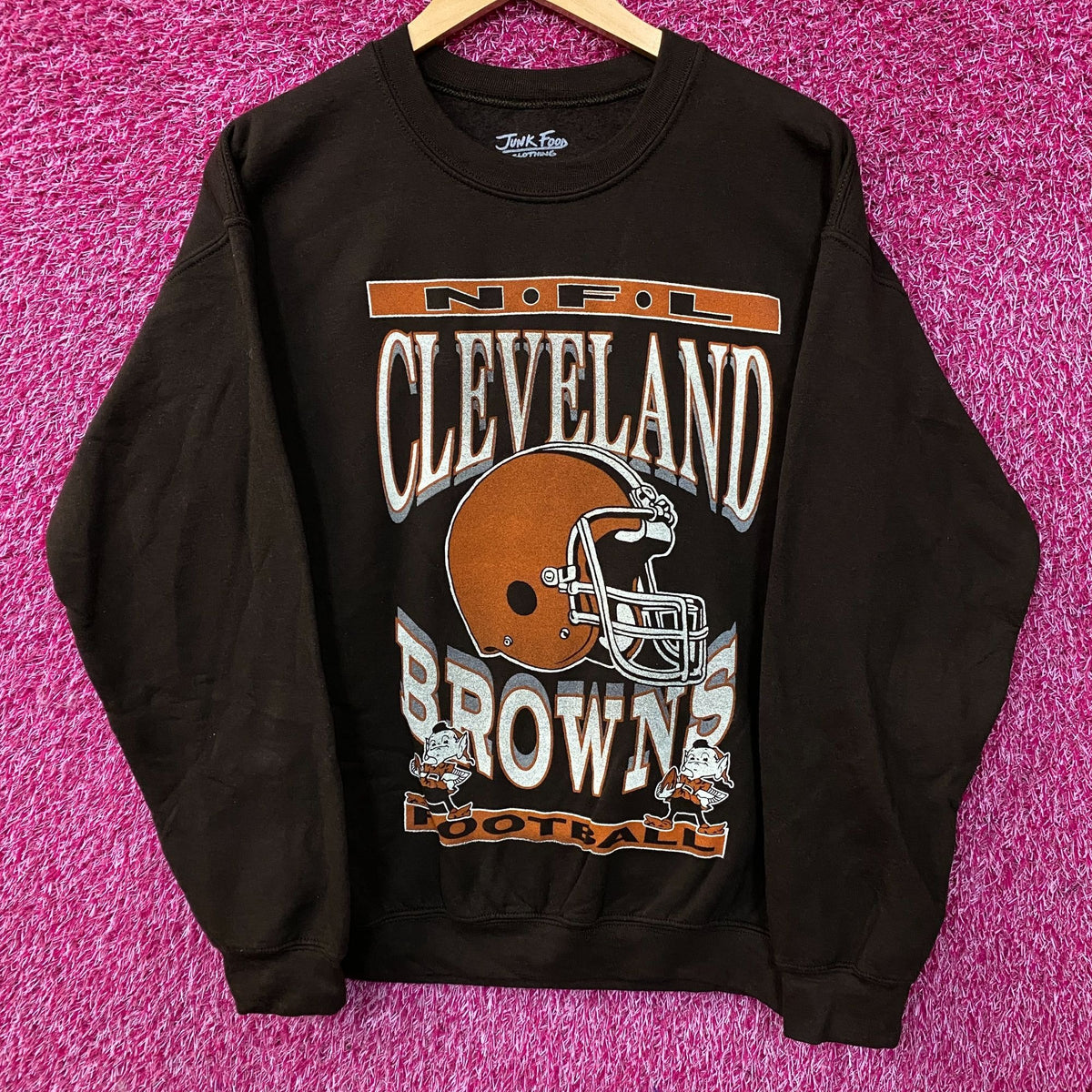 Junk Food Clothing Cleveland Browns Helmet Flea Market Crew Fleece Sweatshirt Small