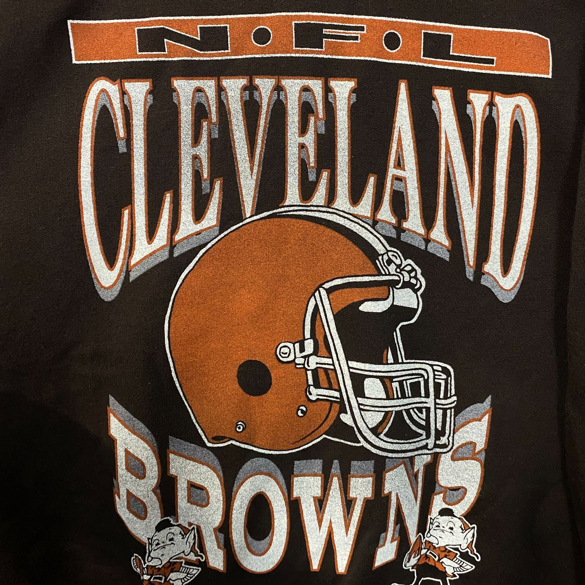 Junk Food Clothing Cleveland Browns Helmet Flea Market Crew Fleece Sweatshirt Small