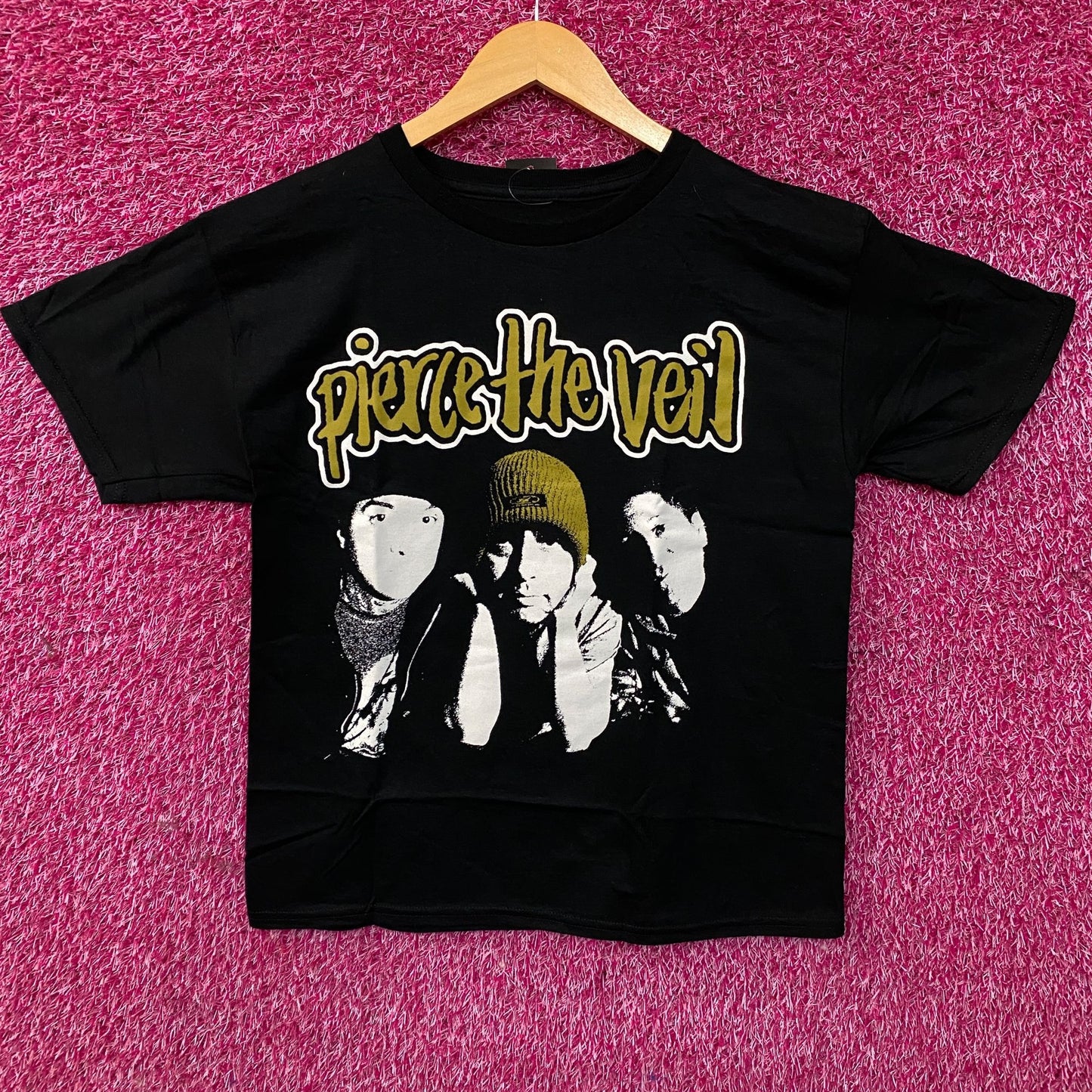 Pierce The Veil Group Photo Rock T-Shirt XS