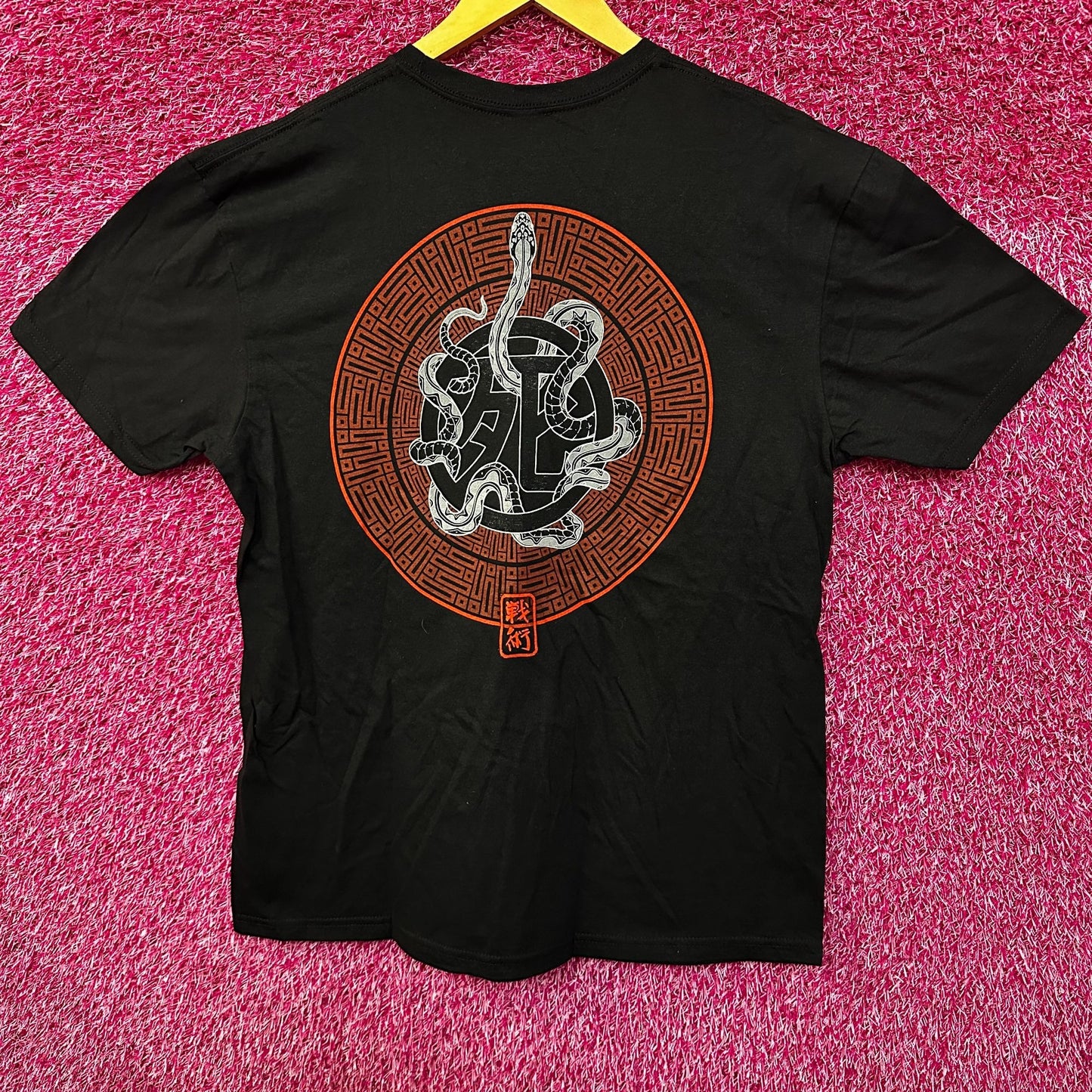 Iron Maiden Senjutsu Shogun Rock Tshirt size Large