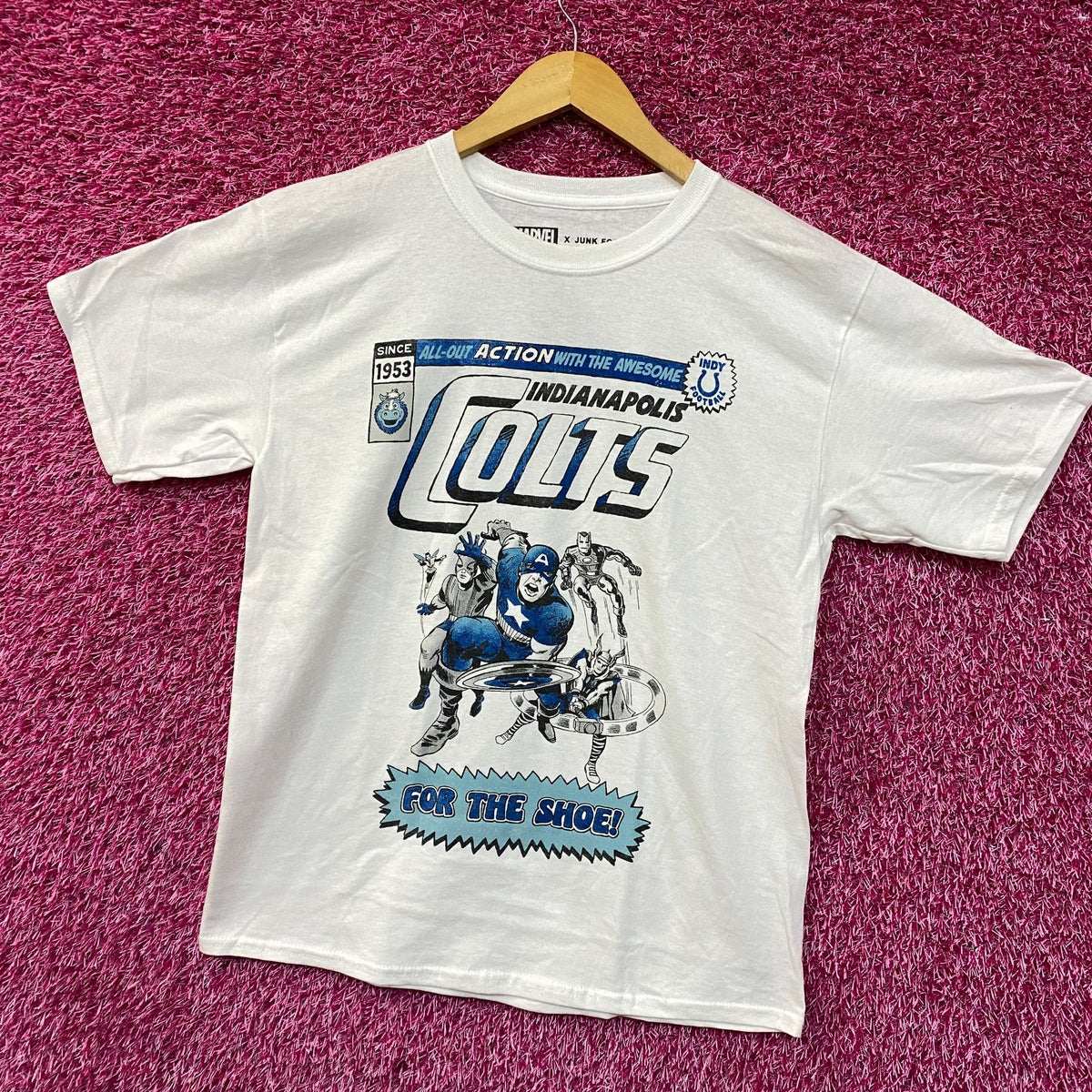Junk Food X Marvel The Avengers Indianapolis Colts For the Shoe T-Shirt XS