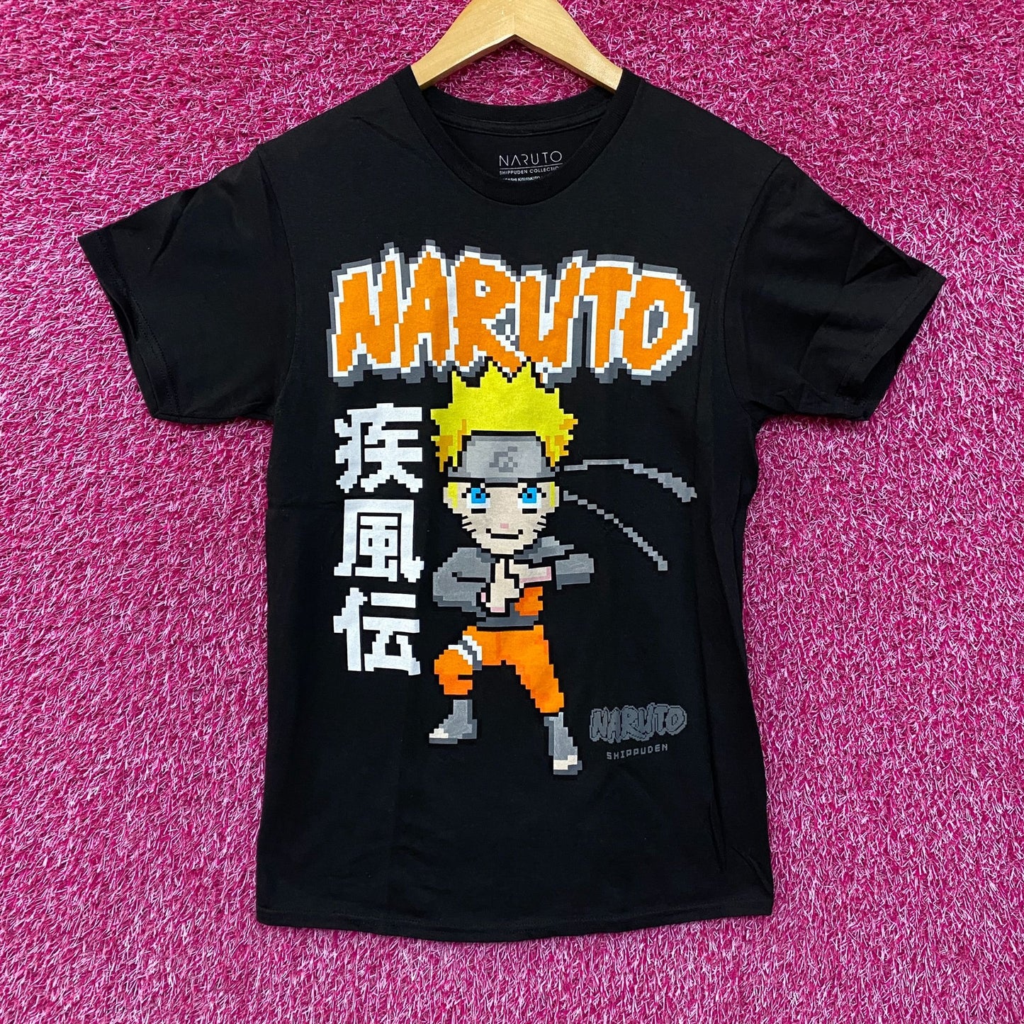 Naruto Shippuden 8-Bit Anime tshirt size Small