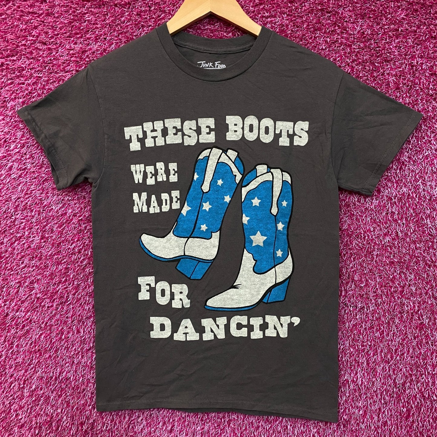 Junk Food These Boots Were Made For Dancin' Easy Graphic Women's Tee XS
