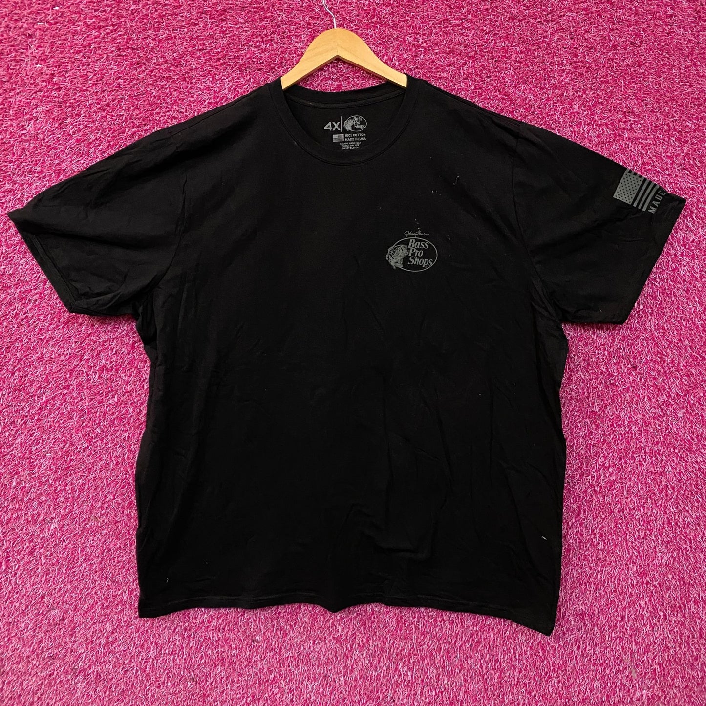 Bass Pro Shops "Claws Off My Guns" Graphic T-Shirt 4XL