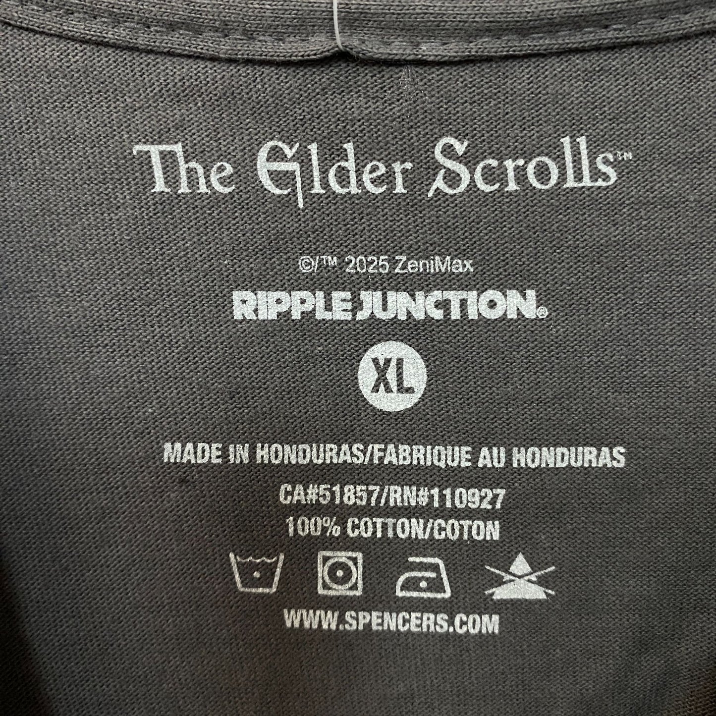 The Elder Scrolls V: Skyrim Logo Graphic T-Shirt XL