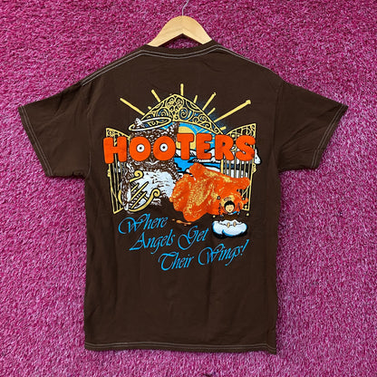 Hooters "Where Angels Get Their Wings!" Graphic T-Shirt Medium