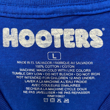 Hooters Delightfully Tacky Racing 83 Watch The Curves T-shirt Large