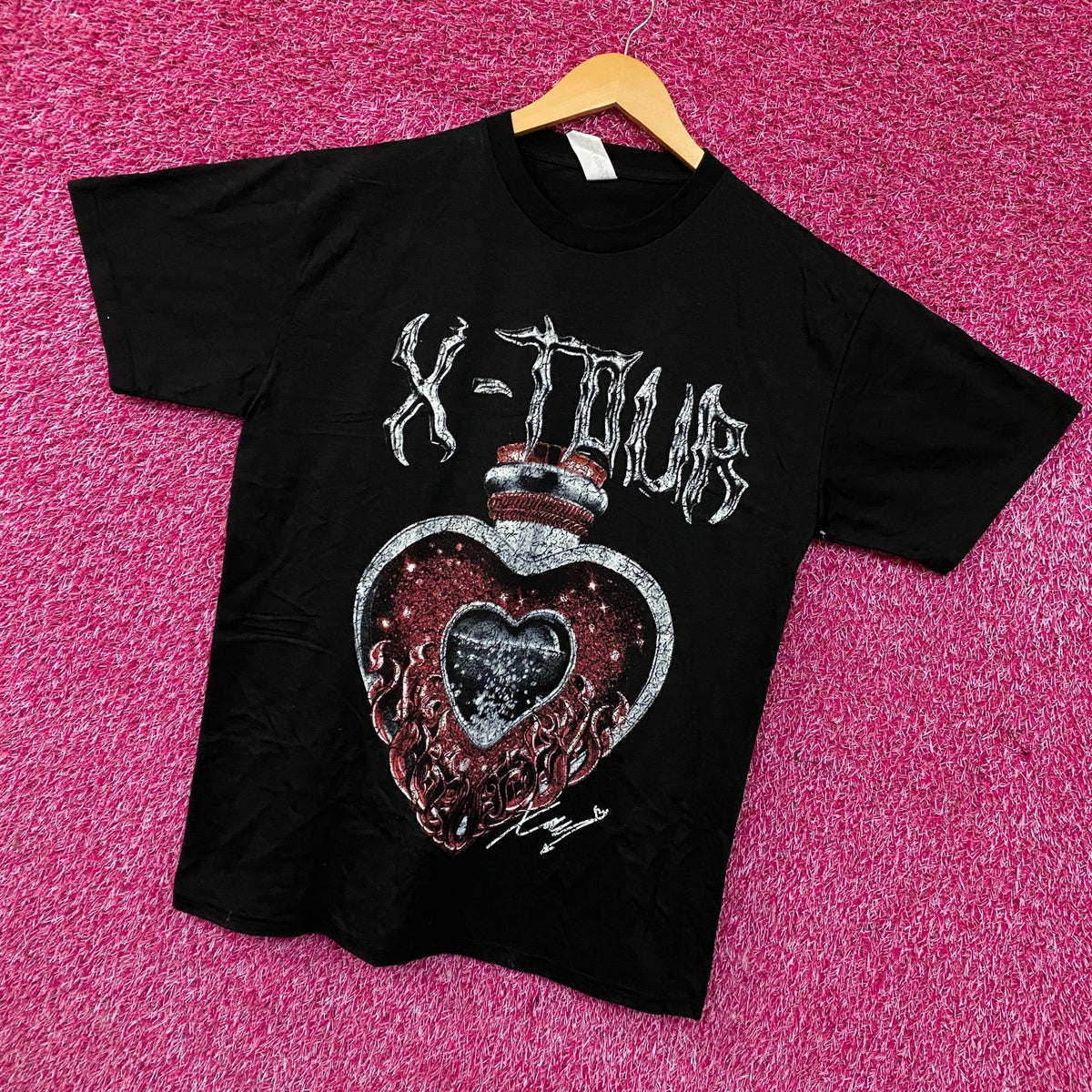 X-Tour Xavi Heart in a Bottle Tshirt size Large