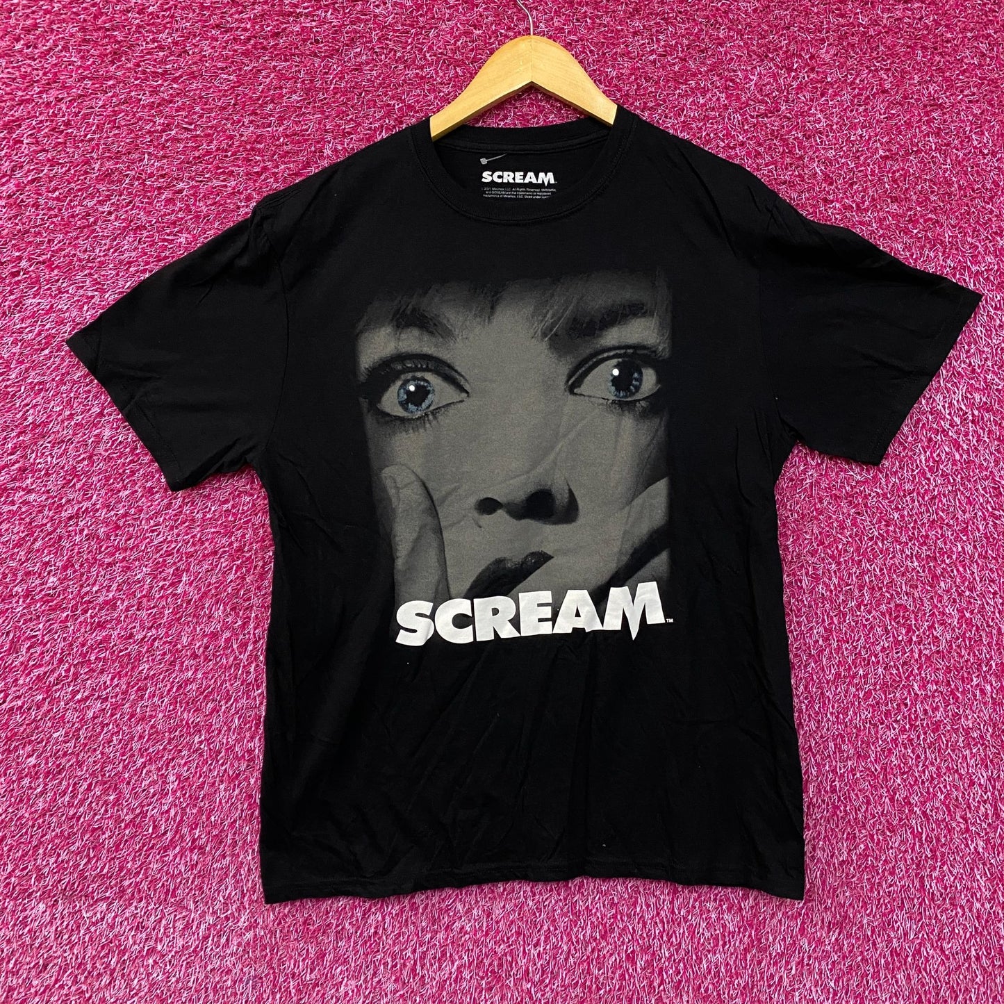 Scream Classic Horror Slasher Film Poster Graphic Design T-Shirt Large