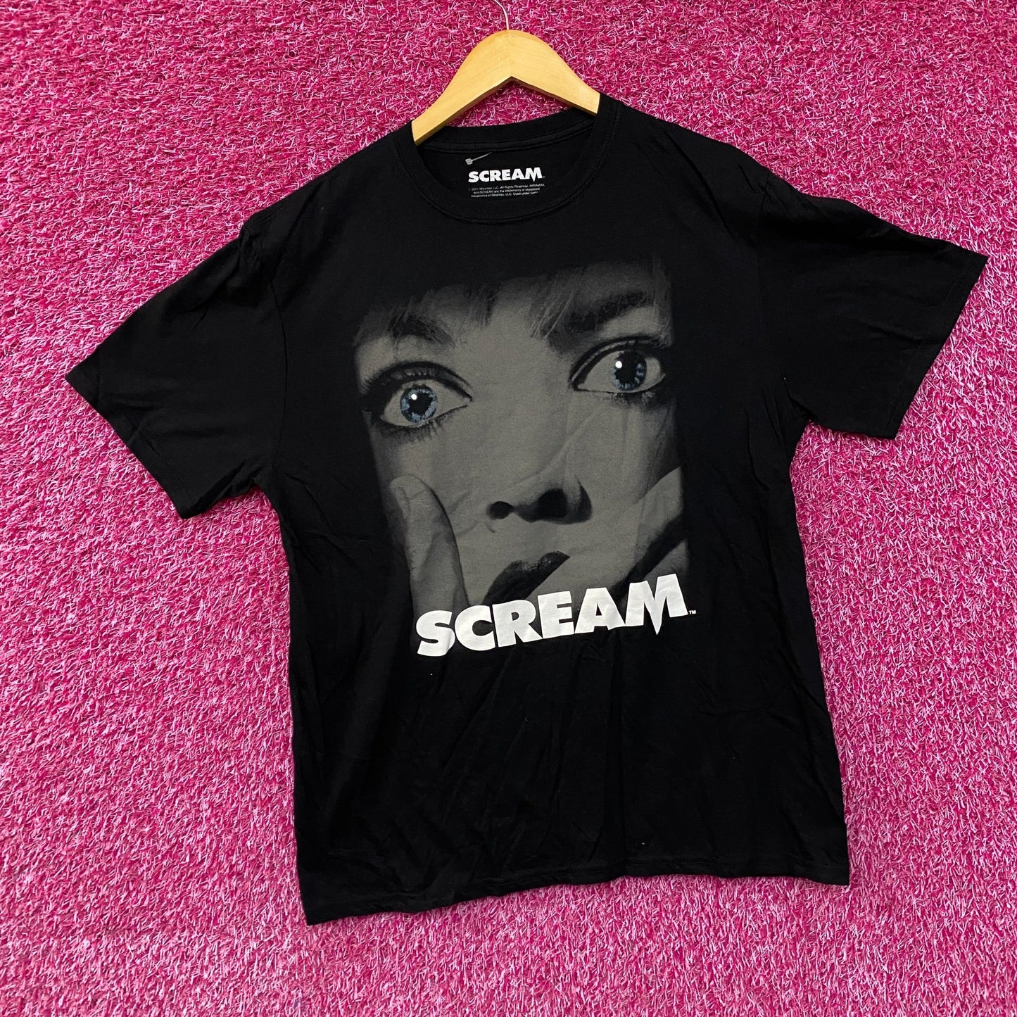 Scream Classic Horror Slasher Film Poster Graphic Design T-Shirt Large